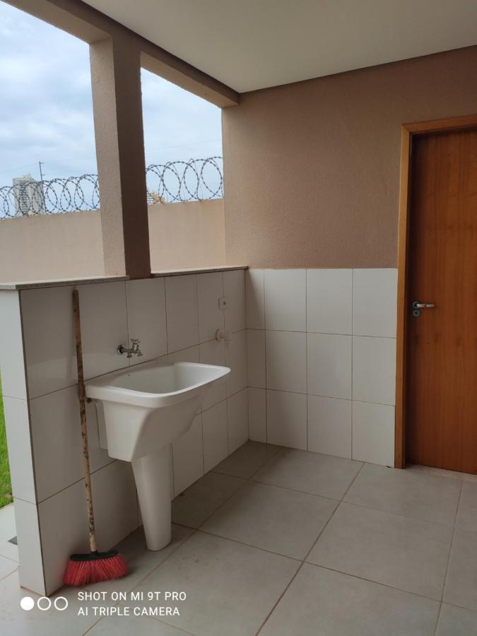 הוילה לונדרינה Casa Aconchegante Perto Da Uel מראה חיצוני תמונה