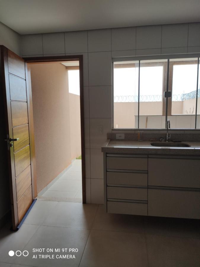 הוילה לונדרינה Casa Aconchegante Perto Da Uel מראה חיצוני תמונה